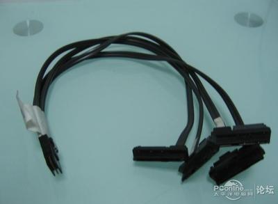 出条IBM MPRO工作站拆下来的原装1分4 SAS线 FRU/41Y4256_二手电脑/DIY配件论坛_太平洋电脑网产品论坛